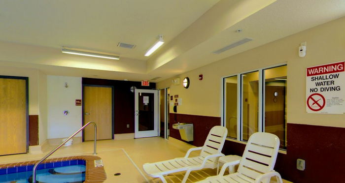 Edgewood Motel (Quality Inn, Comfort Inn, Super Inn) - From Web Listing (newer photo)